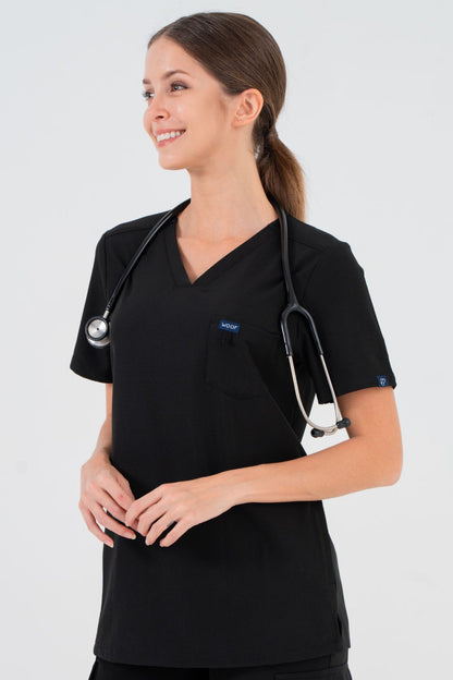 VetCore™ Women’s Vet Med Scrub Top