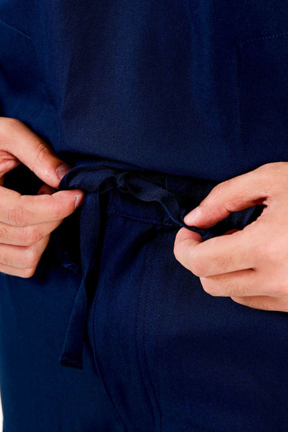VetCore™ Men’s Vet Med Cargo Scrub Pants with GENU™ Removable Knee Protection