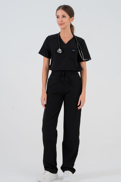 VetCore™ Women’s Vet Med Cargo Scrub Pants with GENU™ Removable Knee Protection