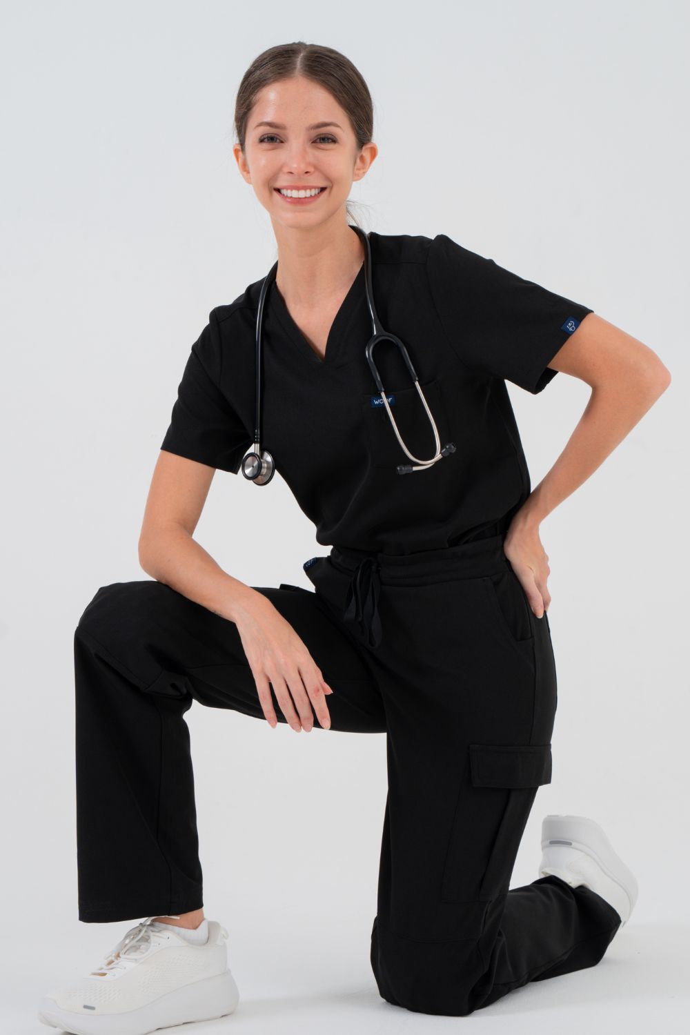 VetCore™ Women’s Vet Med Cargo Scrub Pants with GENU™ Removable Knee Protection
